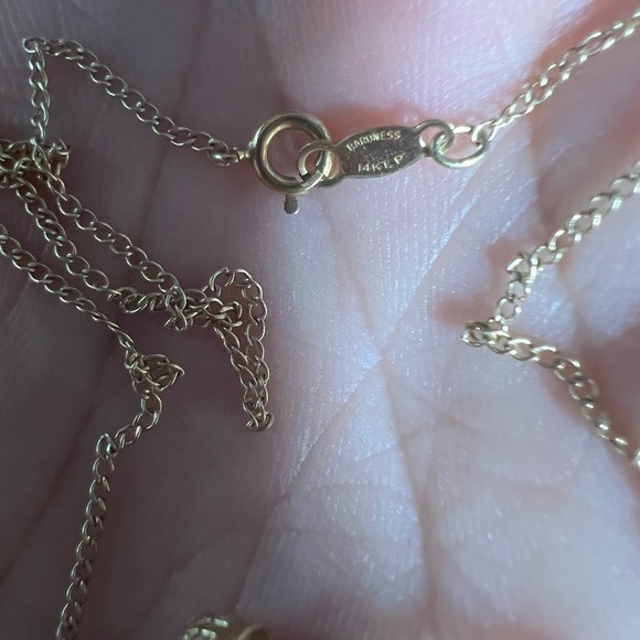14kt gold chain, I accept offers, I have a lot of jewelr - Picture 5 of 8